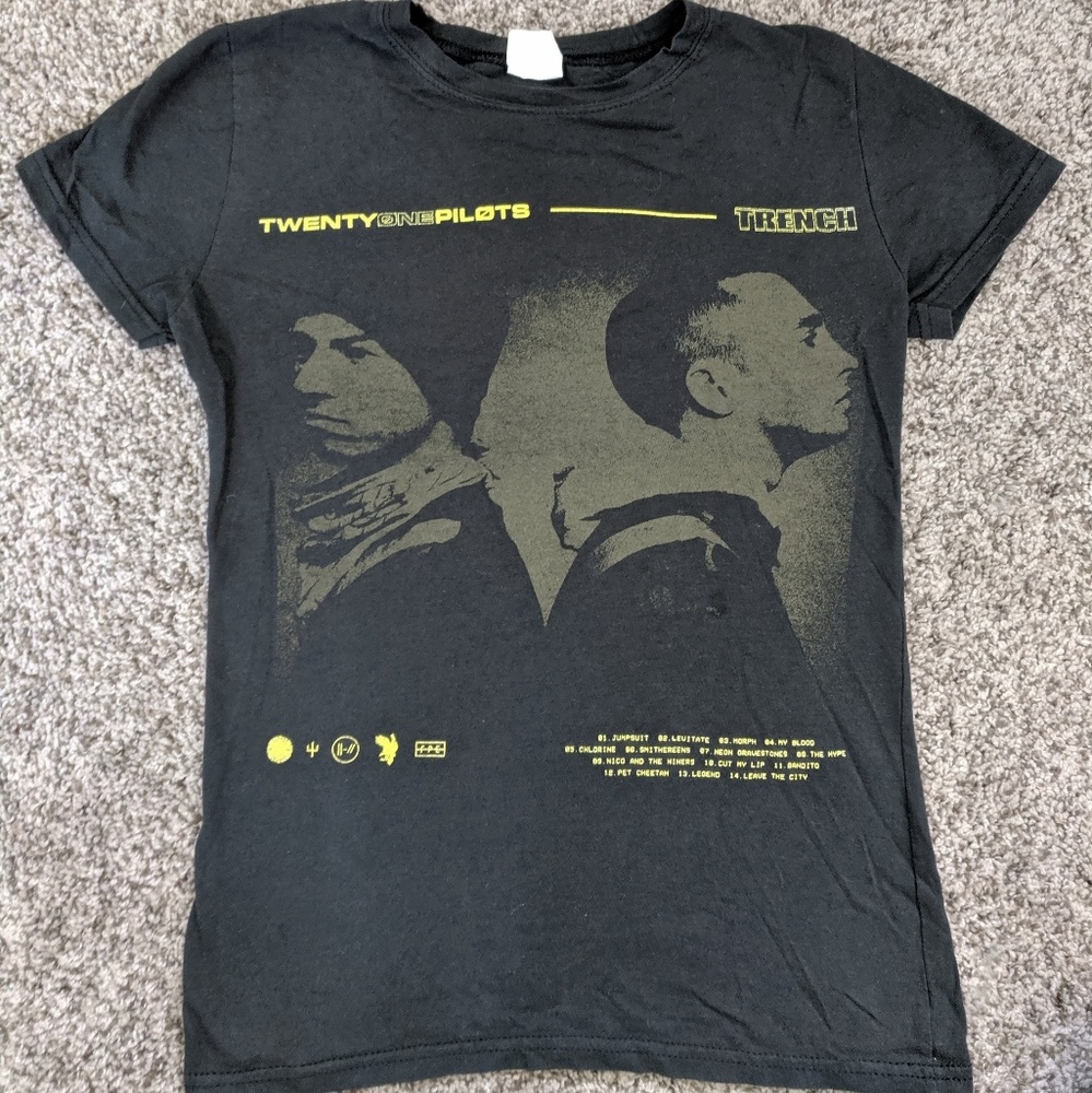 Twenty one pilots merch